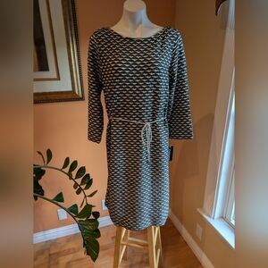 Sharagano Dress Grey White Sheath W Belt Size 16